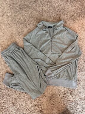 Half-Zip Ribbed Lounge Set in Light Gray